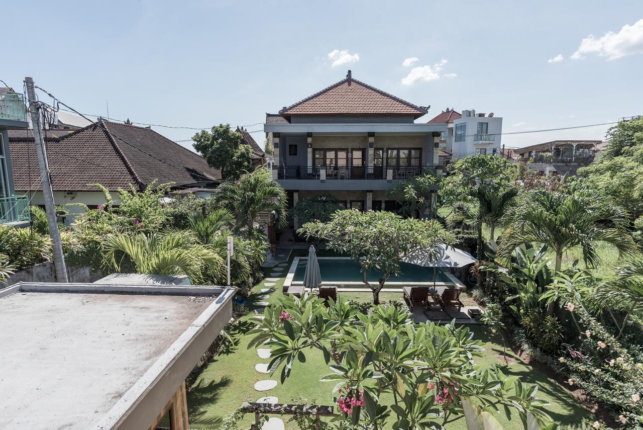 Koming Guest House Canggu Buitenkant foto